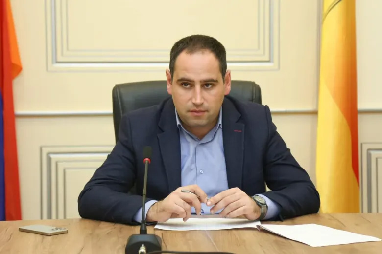 Пашинян