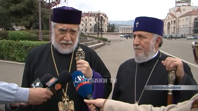 църква