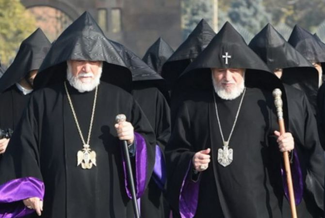 църква