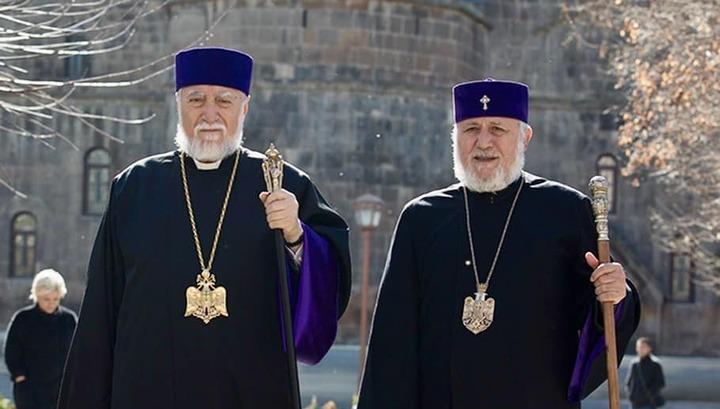 църква