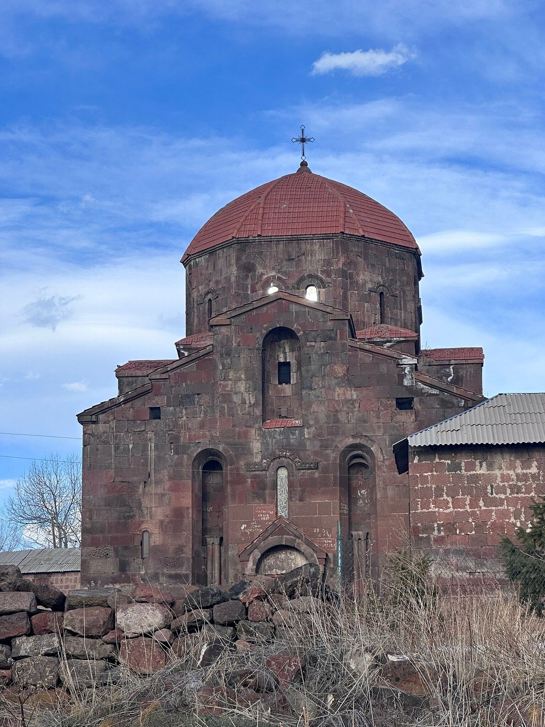 църква