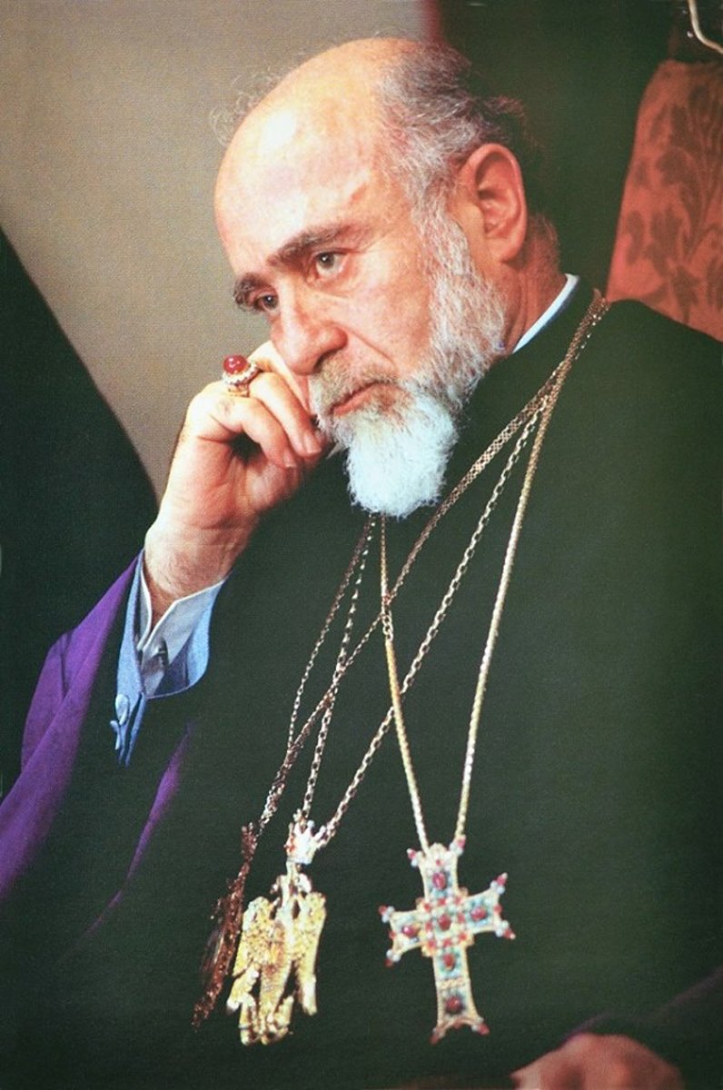 църква